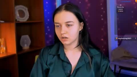 veloria_belle online show from 5, 12, 2025