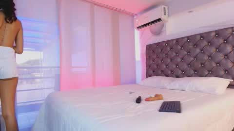 Snapshot of velunawings chatting on 4, 3, 2026 Barbie luna online show from 4, 3, 2026