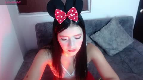 velvet_28_ online show from 8, 10, 2025