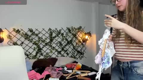 Sophi  online show from 13, 3, 2026