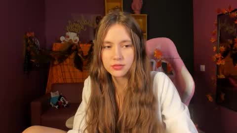 velvet_cherry online show from 15, 10, 2025