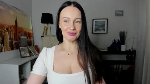 Jasmine online show from 6, 3, 2026