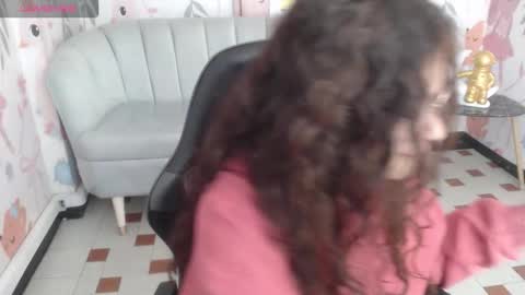 Snapshot of velvet_moon_v chatting on 13, 2, 2026 velvet_moon_v online show from 13, 2, 2026