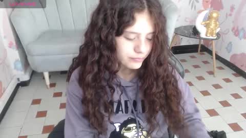 Snapshot of velvet_moon_v chatting on 21, 2, 2026 velvet_moon_v online show from 21, 2, 2026