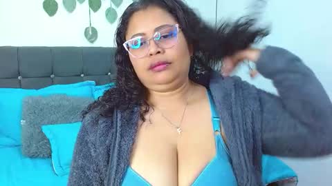 velvetdulce online show from 4, 2, 2026