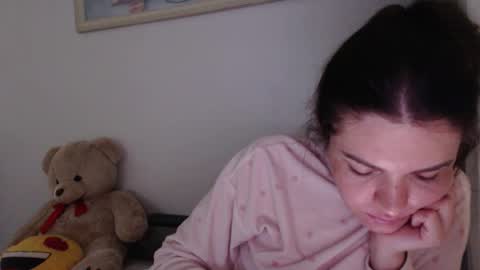 velvetmoon123 online show from 2, 12, 2025