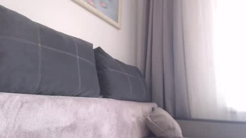 Snapshot of velvetmoon123 chatting on 20, 3, 2026 velvetmoon123 online show from 20, 3, 2026