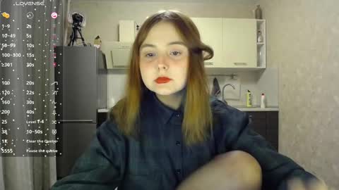 Snapshot of vendymories chatting on 10, 1, 2025 eva 3 online show from 10, 1, 2025