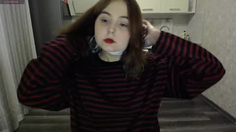 Snapshot of vendymories chatting on 2, 2, 2025 eva 3 online show from 2, 2, 2025