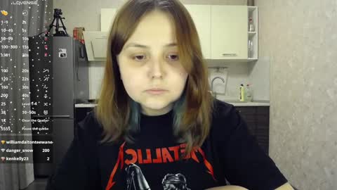 Snapshot of vendymories chatting on 11, 2, 2025 eva 3 online show from 11, 2, 2025