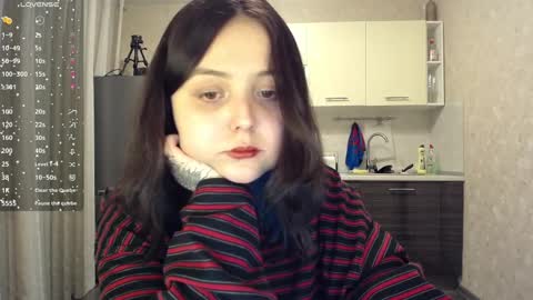 Snapshot of vendymories chatting on 13, 2, 2025 eva 3 online show from 13, 2, 2025