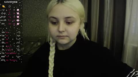 Snapshot of vendymories chatting on 5, 10, 2025 eva 3 online show from 5, 10, 2025