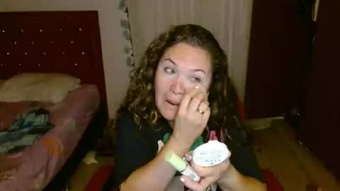 Snapshot of venecasexy44 chatting on 7, 1, 2026 venecasexy44 online show from 7, 1, 2026