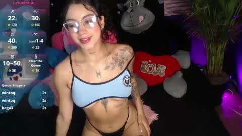 eva online show from 24, 11, 2025