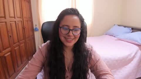 Snapshot of venus_cat_ chatting on 1, 10, 2025 Venus online show from 1, 10, 2025