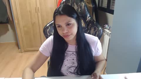 Snapshot of venus_sensual69 chatting on 18, 2, 2025 Venus independent model online show from 18, 2, 2025