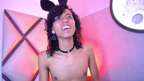 venuss_03 online show from 23, 12, 2025