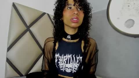 venuss_03 online show from 3, 2, 2026