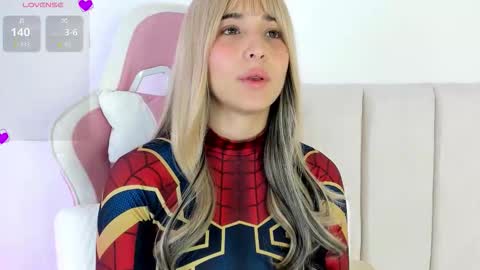 Snapshot of venusvan chatting on 27, 10, 2025 Shelly online show from 27, 10, 2025