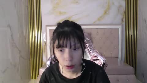 Snapshot of verana_s chatting on 14, 11, 2025 Verana online show from 14, 11, 2025