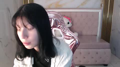 Snapshot of verana_s chatting on 17, 11, 2025 Verana online show from 17, 11, 2025