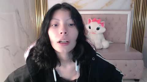 Snapshot of verana_s chatting on 19, 11, 2025 Verana online show from 19, 11, 2025