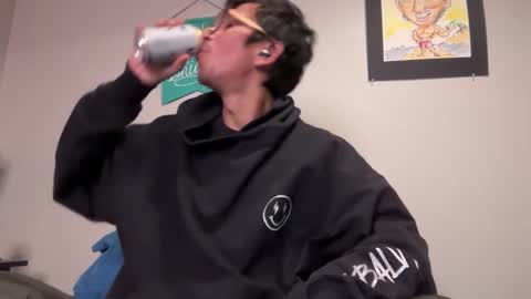 Snapshot of vergasjuan chatting on 17, 12, 2025 Juan Vergas online show from 17, 12, 2025