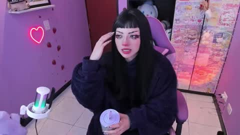     online show from 29, 10, 2025