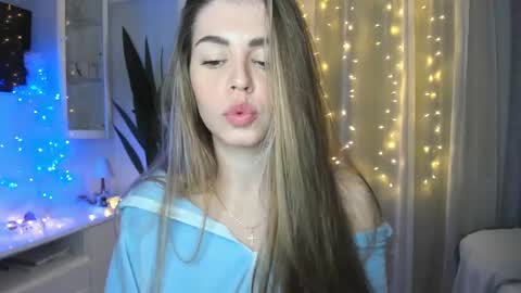 Snapshot of veronarolls chatting on 30, 12, 2024 Lolitalolz online show from 30, 12, 2024