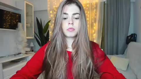 Snapshot of veronarolls chatting on 7, 1, 2025 Lolitalolz online show from 7, 1, 2025