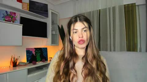 Snapshot of veronarolls chatting on 4, 3, 2025 Lolitalolz online show from 4, 3, 2025