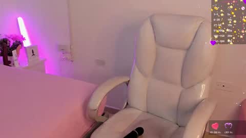 Vernica  online show from 13, 11, 2025