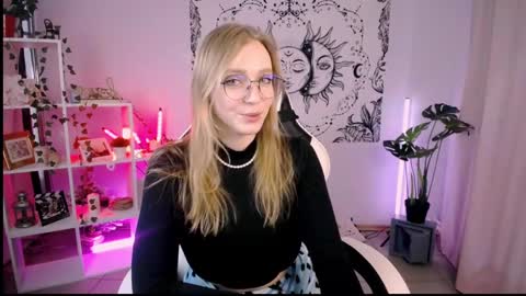 VERONICA online show from 24, 2, 2025