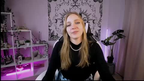 VERONICA online show from 2, 3, 2025