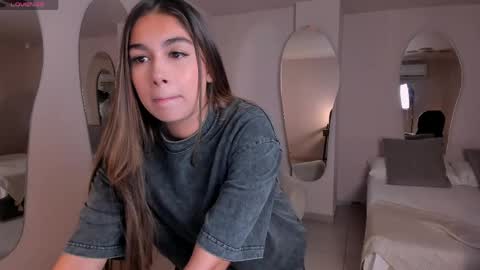 Vero  online show from 23, 3, 2026