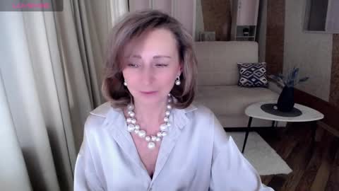 Helen online show from 22, 1, 2025