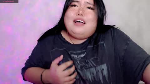 Snapshot of veronicakisses chatting on 16, 3, 2026 MS. VERONICA 22 I love Aza 3 online show from 16, 3, 2026