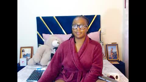 Snapshot of veronicarod1 chatting on 6, 3, 2026 veronicarod1 online show from 6, 3, 2026