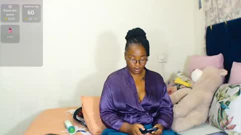 Snapshot of veronicarod1 chatting on 1, 4, 2026 veronicarod1 online show from 1, 4, 2026