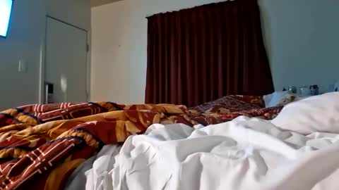 Snapshot of vers562cd chatting on 3, 11, 2025 vers online show from 3, 11, 2025