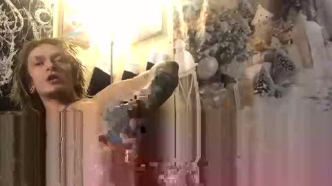 versaceballsack online show from 18, 12, 2025