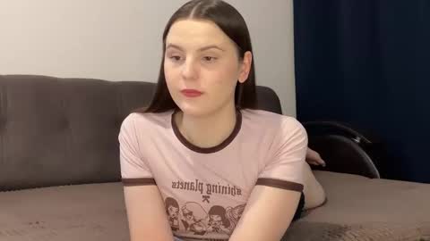 Snapshot of vertuliana chatting on 28, 11, 2025 Karina followed me bb online show from 28, 11, 2025