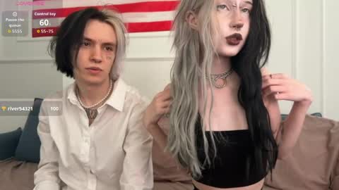 Snapshot of veryraretwins chatting on 4, 4, 2026 veryraretwins online show from 4, 4, 2026