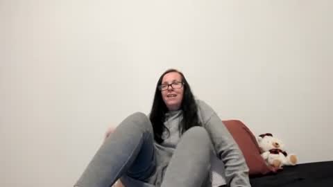 verysassypeachgoddess online show from 15, 1, 2026