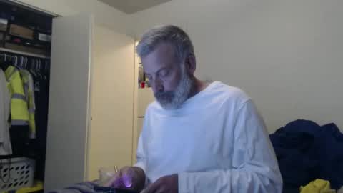 hairy man online show from 5, 2, 2025