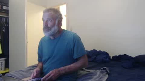 hairy man online show from 24, 2, 2025