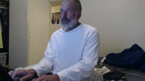 hairy man online show from 7, 3, 2025