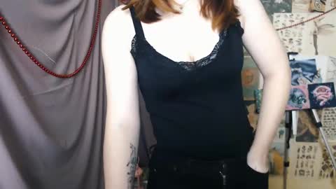 veryveryvery_shy online show from 24, 12, 2024