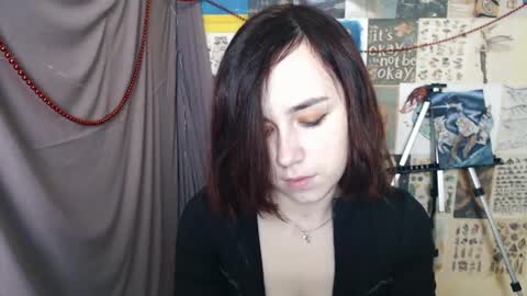 veryveryvery_shy online show from 6, 1, 2025