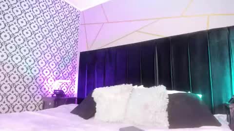 Sthefanny online show from 11, 10, 2025